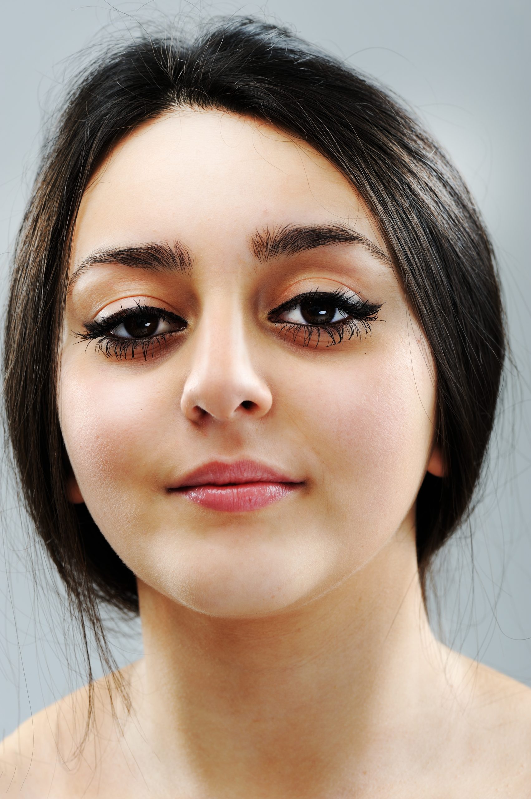 beautiful brunette girl face SK1N3aSo scaled